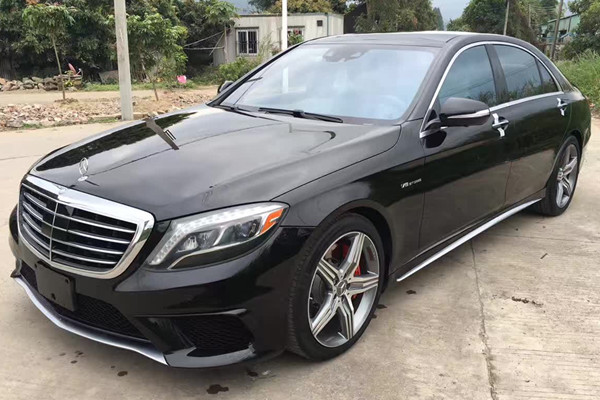 2016年奔驰S63 AMG 5.5T